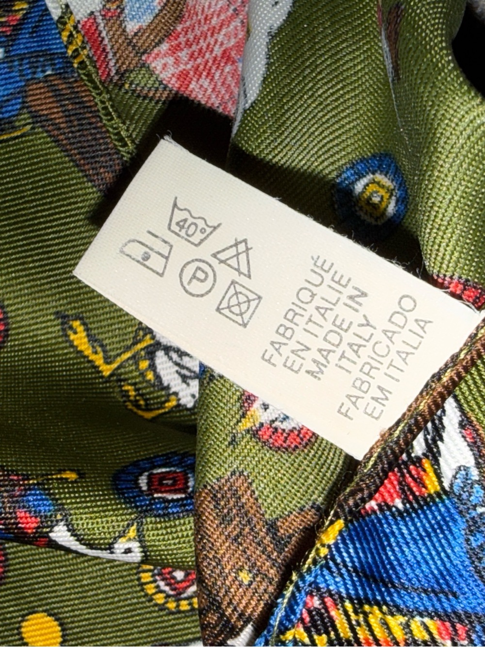 Vintage Scarf made In Italy 🇮🇹 Geese 🪿 Design Green Fall Winter Essential - Picture 7 of 7
